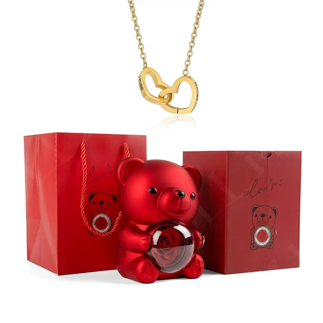 Colar Dueto de Amor & Urso com Rosa Eternizada + Nomes Gravados! 🧸