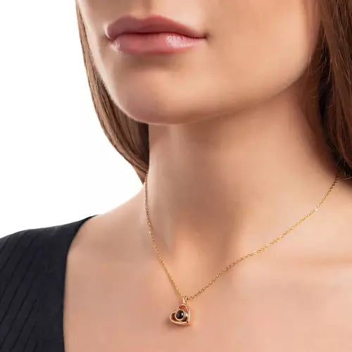 Colar Eu Te Amo em 100 Idiomas +  Brinde Surpresa da Infinity Express - Liora Express